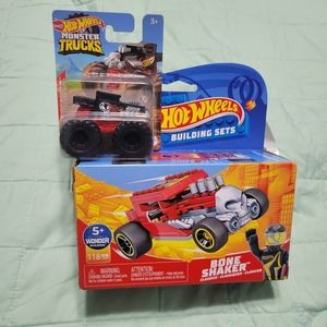 HOT WHEELS COMBO Bone Shaker Hot Wheels Monster Truck and Building Set NEW
